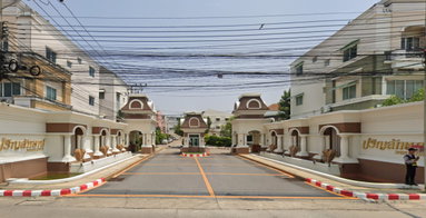 รูป Prinyaluck Wongwaen - Sathorn - รูปที่ 2/3