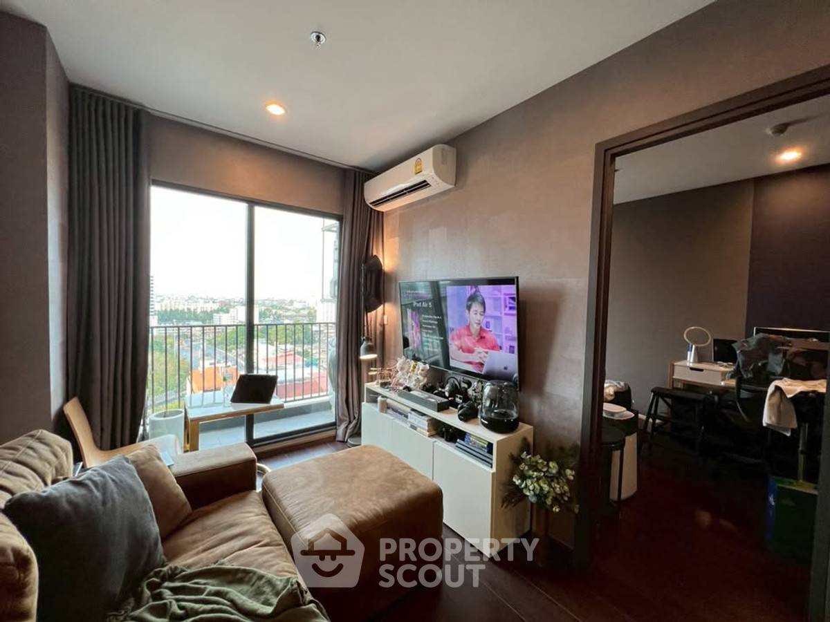 picture 1-BR Condo For Sale In C Ekkamai Near ARL Ramkhamhaeng (ID 2715122) - 4/10