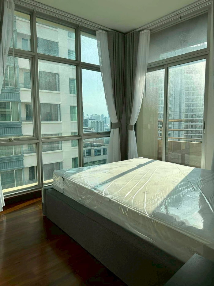 รูป LTH14668 – Condo for Rent | Grand Langsuan | 150 sqm | 3 Bedrooms 2 Bathrooms | Luxury Spacious Residence High Floor City Living - รูปที่ 5/5