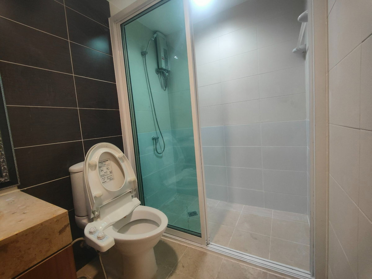 รูป ปล่อยเช่าคอนโด Lumpini Suite Sukhumvit 41 ขนาด 71 ตารางเมตร ชั้น 2 - รูปที่ 34/39