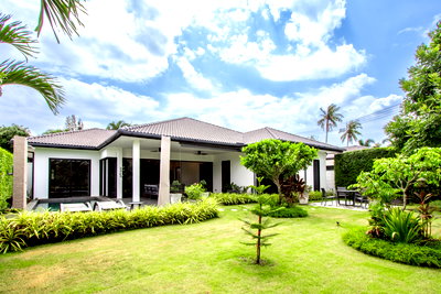 บ้านเดี่ยว ม.เอเชียน : 🏡 ขายพูลวิลล่าชั้นเดียว ห้วยใหญ่ พัทยา | บ้านสวย พร้อมอยู่ พร้อมโซลาร์เซลล์