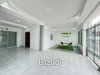 listing thumbnail image 17
