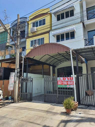 ขายทาวน์โฮม 4 ห้องนอน 150 ตร.ม. 22 ตร.ว. เขตทวีวัฒนา