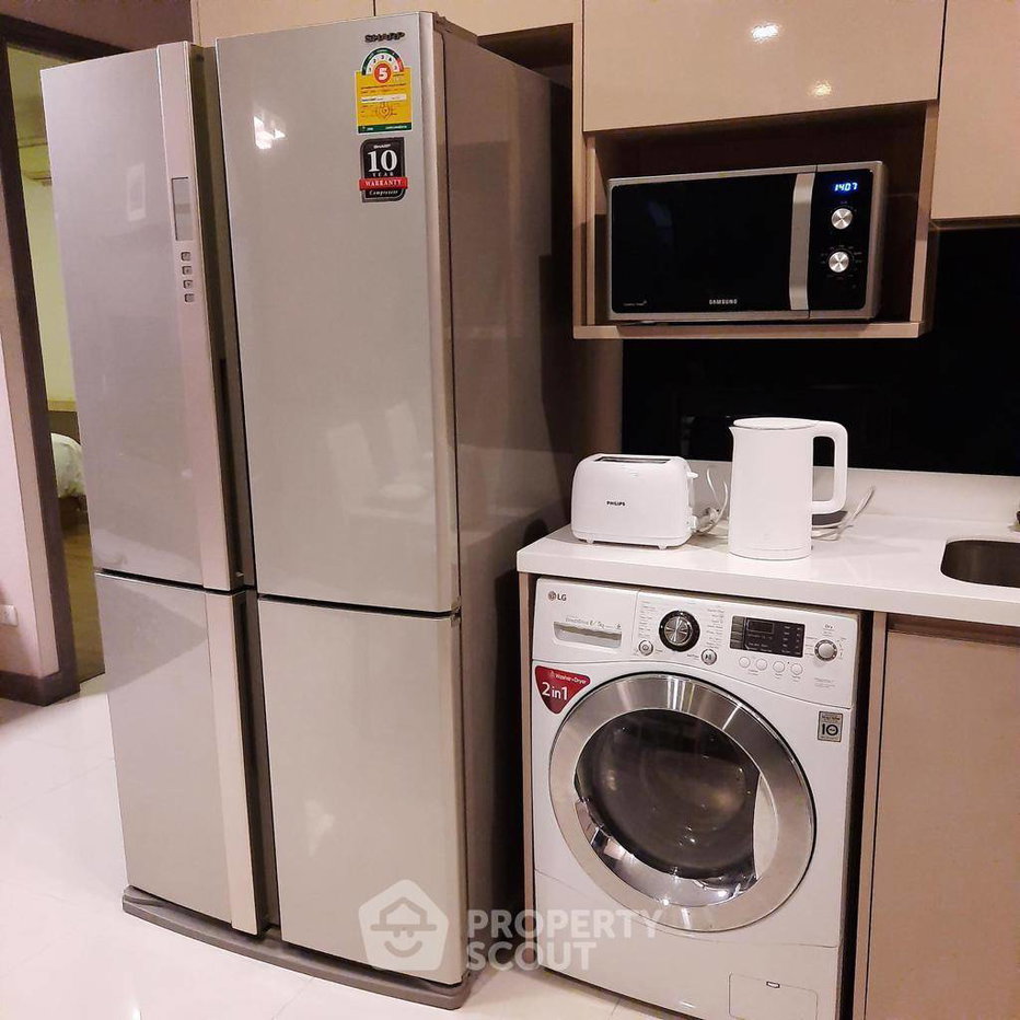 รูป คอนโด 2-ห้องนอน ที่ ทราเพโซ สุขุมวิท 16 ใกล้ MRT ศูนย์การประชุมแห่งชาติสิริกิติ์ (ID 1257748) - รูปที่ 9/21