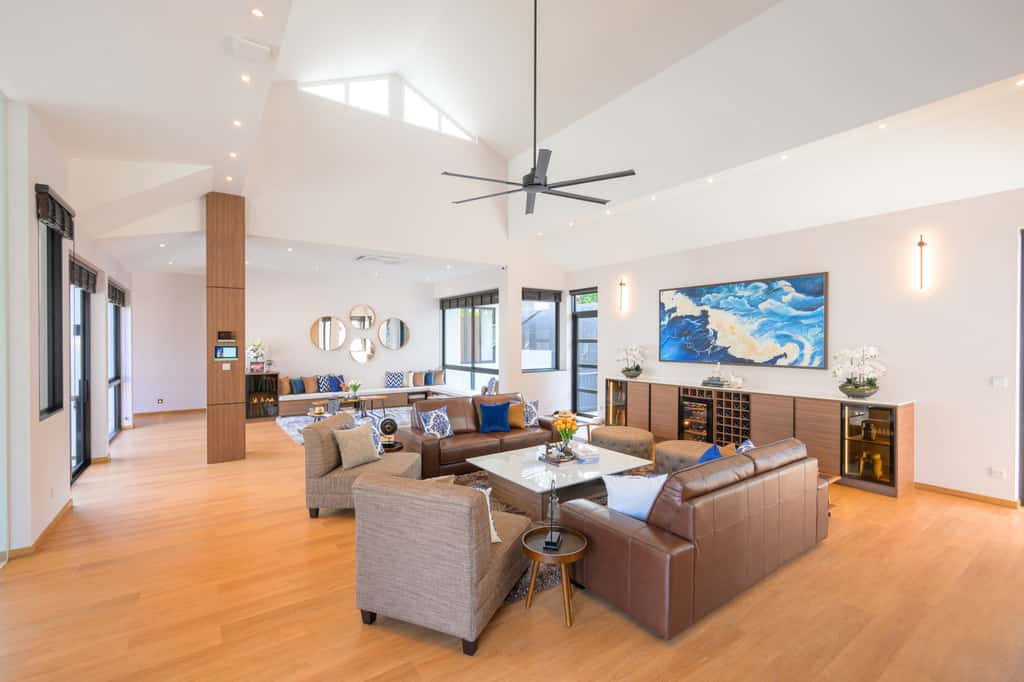 รูป Luxury Pool Villa พูลวิลล่าส่วนตัว หรูหรา มีระดับ ใจกลางเมือง สัมผัสความเหนือระดับ กับดีไซน์ที่โดดเด่น Mood และ Tone สุดพิเศษ ตอบโจทย์ทุกไลฟ์สไตล์ - รูปที่ 27/37