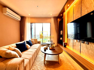 คอนโดให้เช่า : Rhythm Ekkamai Estate | Beautiful 2 Bed Condo in Prime Area - BR61014CD