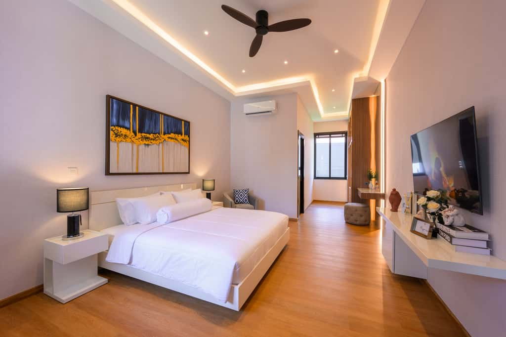 รูป Luxury Pool Villa พูลวิลล่าส่วนตัว หรูหรา มีระดับ ใจกลางเมือง สัมผัสความเหนือระดับ กับดีไซน์ที่โดดเด่น Mood และ Tone สุดพิเศษ ตอบโจทย์ทุกไลฟ์สไตล์ - รูปที่ 14/37