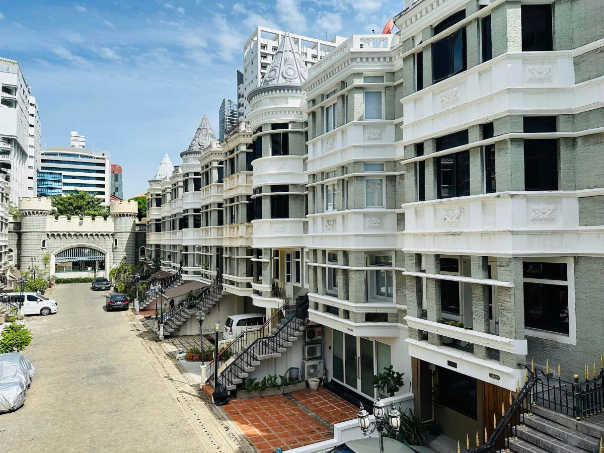 picture #R9620 🎉 120369 House for Rent: Chicha Castle Asoke-Phromphong (Previous Code S1759) - 2/11