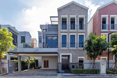 รูปภาพ House for rent, 55 sqwa 4 bedrooms, 6 bathrooms, Artale Ekkamai-Ramintra. Price 150,000 baht. Interested please call 0652303645 or Line ID: jeabnwcd_3