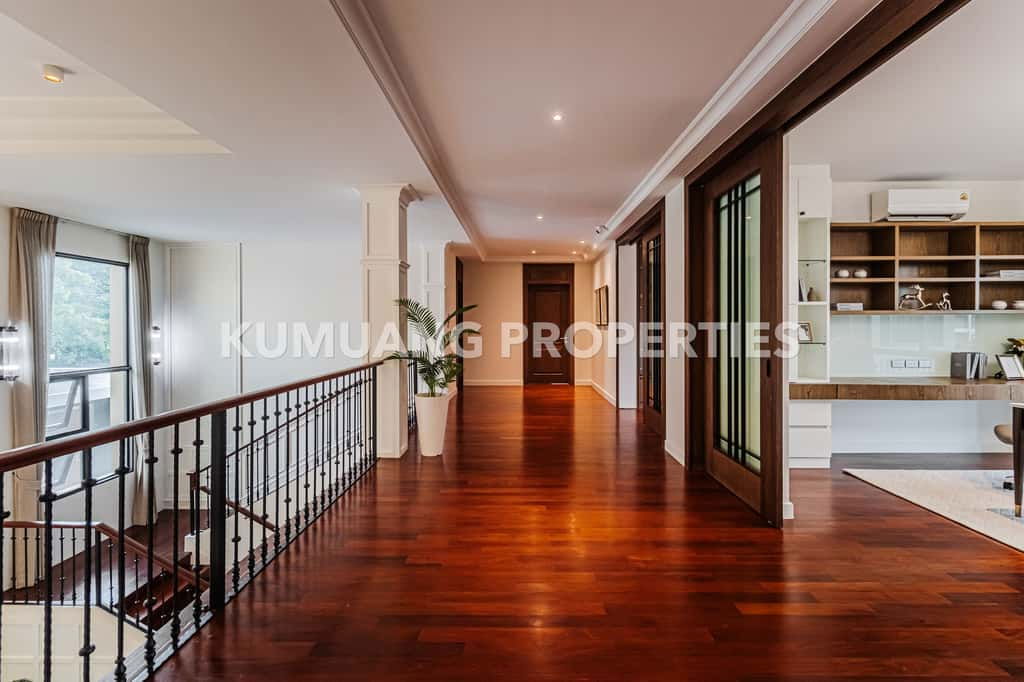 รูป บ้านหรู 4 ห้องนอนวิวทะเลสาบ & ภูเขา – Summit Green Valley แม่ริม - รูปที่ 90/94