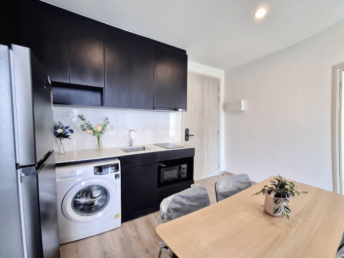 picture For Rent❗️"𝐍𝐮𝐞 𝐃𝐢𝐬𝐭𝐫𝐢𝐜𝐭 𝐑𝟗" 2 Bed 2 Bath Size 46 Sq.m. Near Central Rama9,MRT-Rama9 - 11/17