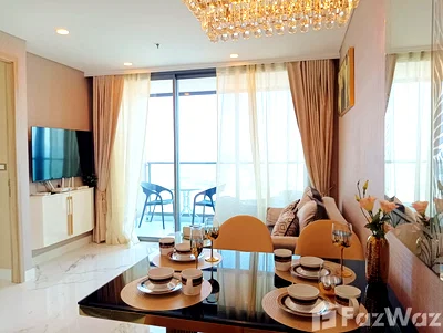 Condos for sale : Luxury Beachfront Living - 1 Bedroom Condo for Sale at Copacabana Beach Jomtien 6084150