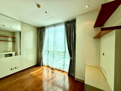 คอนโดให้เช่า : LTH14671 – Condo for Rent | The Address Sukhumvit 28 | 70.22 sqm | 2 Bedrooms 2 Bathrooms | Luxury High Floor City View Residence | Near BTS Phrom Phong | 52,000 THB/Month | คอนโดให้เช่า The Address สุขุมวิท 28 ขนาด 70.22 ตร.ม. 2 ห้องนอน 2 ห้องน้ำ ห้องหรู ชั้นสูง วิวเมือง ใกล้ BTS พร้อมพงษ์ ราคาเช่าคุ้มค่า 52,000 บาท/เดือน