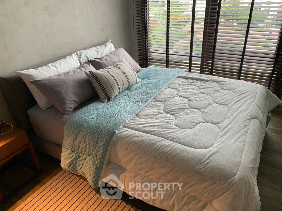 รูป คอนโด 2-ห้องนอน ที่ เดอะ ลอฟท์ อโศก ใกล้ MRT เพชรบุรี (ID 1583865) - รูปที่ 8/24