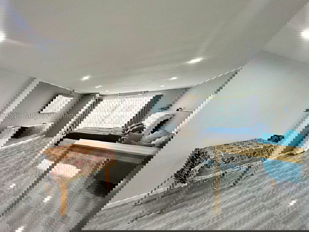 picture Holiday View condo Pratumnak 0811966659 - 7/10