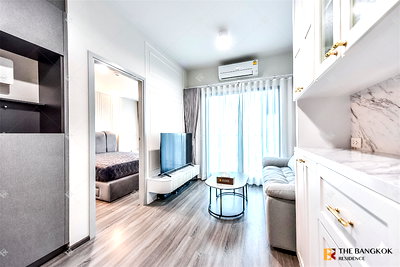 Condos for sale : 🏙️ Spacious Beautifully Decorated Unit in the Heart of the City  Ideo Chula-Samyan near MRT Samyan