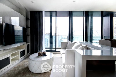 Condos for rent : 38th-Floor 3-BR Condo Noble Ploenchit, 100m to BTS Phloen Chit (ID 452813)