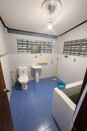 รูป โรบินสัน บ้านเดี่ยวชั้นเดียว 2 หลัง ติดไทวัสดุ ฉะเชิงเทรา 600ม. 3นอน 3น้ำ ตลาดโสธร 1.2 กม. 299 ตร.ว. 6 คัน ถ.ฉะเชิงเทรา-บางปะกง - รูปที่ 6/18