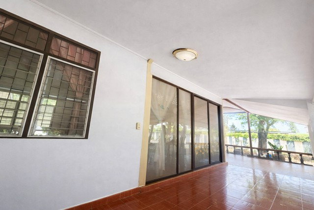 รูป โรบินสัน บ้านเดี่ยวชั้นเดียว 2 หลัง ติดไทวัสดุ ฉะเชิงเทรา 600ม. 3นอน 3น้ำ ตลาดโสธร 1.2 กม. 299 ตร.ว. 6 คัน ถ.ฉะเชิงเทรา-บางปะกง - รูปที่ 18/18