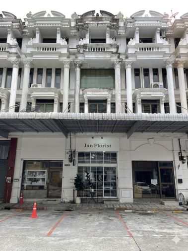 WS6847 🏢 ให้เช่าตึก 6 ชั้น ทำเลเอกมัย ใจกลางเมือง เหมาะทำธุรกิจ ออฟฟิศ คลินิก สตูดิโอ  เช่าเพียง 55,000 บาท / เดือน 