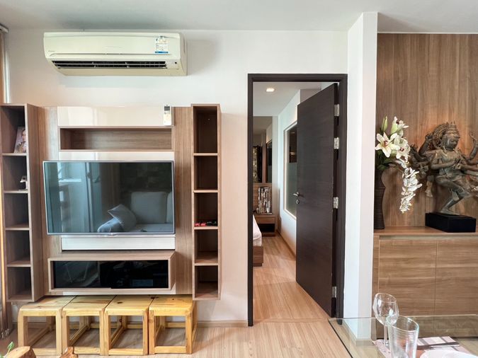 Rhythm Sathorn - 1bed 45sqm. with High floor + River facing only 28,000 Available Now