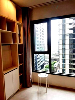 ขายคอนโด : 🔺 ขายคอนโด ไลฟ์ อโศก-พระราม 9 อาคาร B ชั้น 10 1 ห้องนอน ขนาด 28.00 ตรม ใกล้ ตลาดอยู่เจริญ