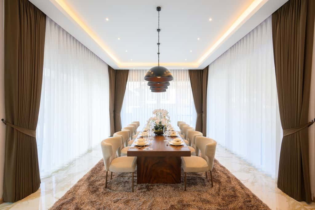 รูป Luxury Pool Villa พูลวิลล่าส่วนตัว หรูหรา มีระดับ ใจกลางเมือง สัมผัสความเหนือระดับ กับดีไซน์ที่โดดเด่น Mood และ Tone สุดพิเศษ ตอบโจทย์ทุกไลฟ์สไตล์ - รูปที่ 5/37