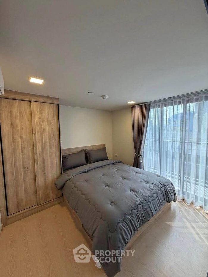 picture 2-BR Condo at The Base Urban Rama9 near MRT Phra Ram 9 (ID 2719936) - 1/8