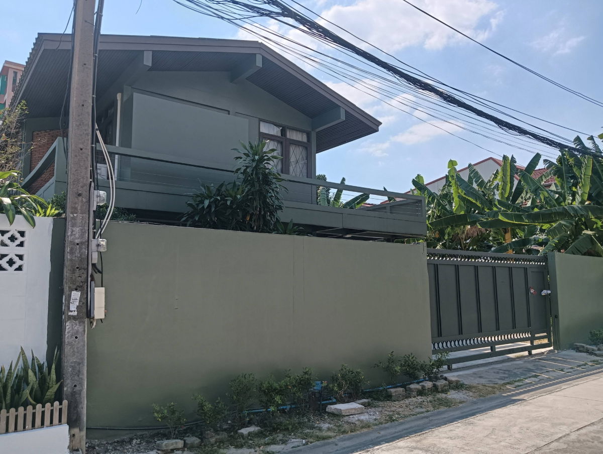 รูป WS6849 🏡 บ้านเดี่ยวให้เช่า พื้นที่ใหญ่ ทำเลดี ซอย 20 มิถุนา แยก 12 เฟอร์ครบพร้อมอยู่ เพียง 60,000 บาท / เดือน - รูปที่ 3/19