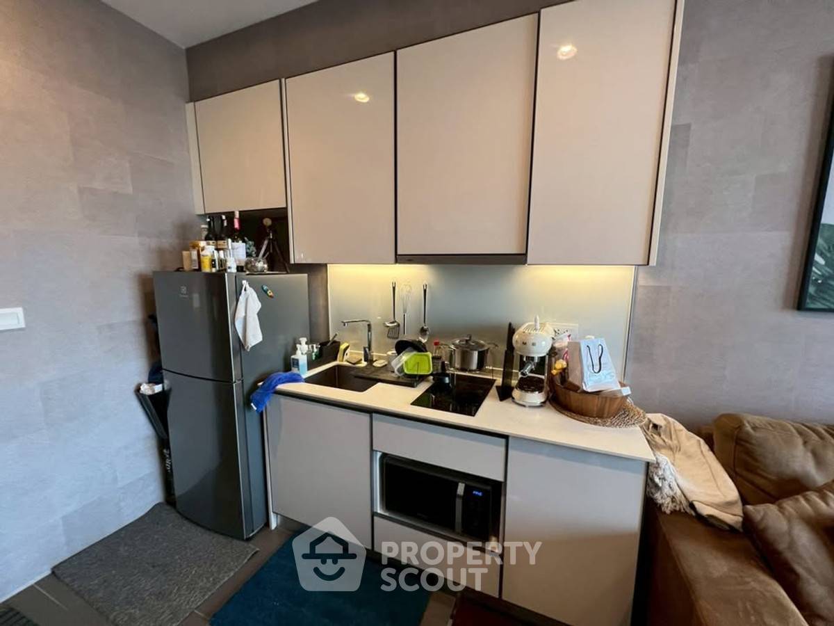picture 1-BR Condo For Sale In C Ekkamai Near ARL Ramkhamhaeng (ID 2715122) - 7/10