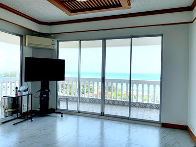 Condos for sale HomePro Rayong  : Sale 2 bedroom 10th floor, P.M.Y. Beach Condominium, Moonlight beach, Rayong 