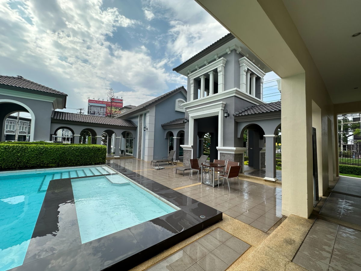 picture For rent Golden Town Ruamchok 4 bedrooms - 20/23