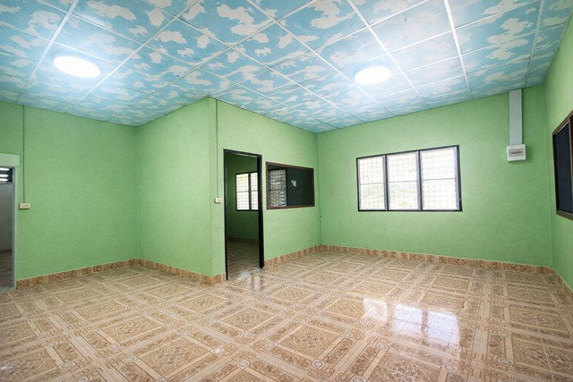 รูป โรบินสัน บ้านเดี่ยวชั้นเดียว 2 หลัง ติดไทวัสดุ ฉะเชิงเทรา 600ม. 3นอน 3น้ำ ตลาดโสธร 1.2 กม. 299 ตร.ว. 6 คัน ถ.ฉะเชิงเทรา-บางปะกง - รูปที่ 7/18