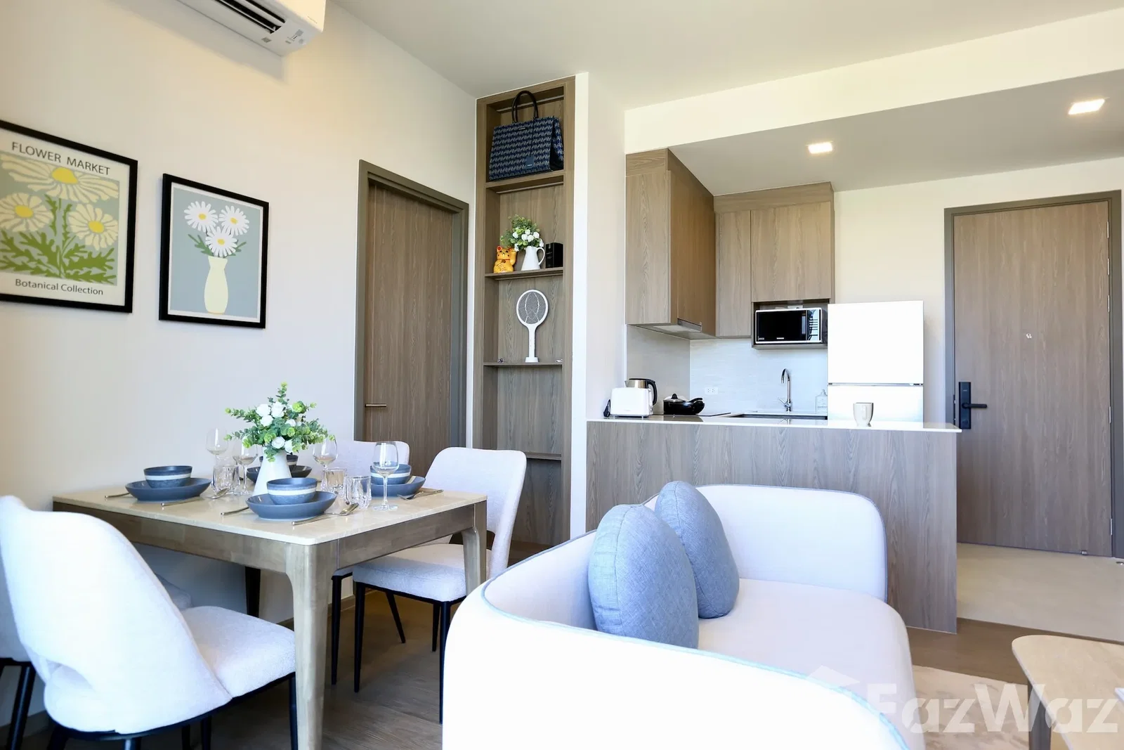 Brand new 2 bedroom condo on the top floor with open view 6097014 - image 3