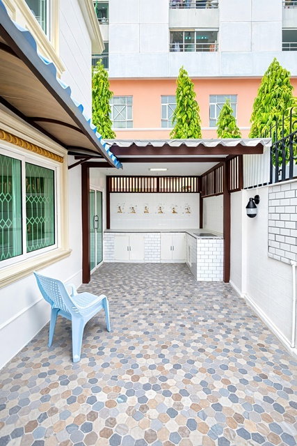 รูป บ้านเดี่ยว 4 นอน 2 น้ำ MRTเดอะมอลล์ บางกะปิ 400 ม. 50 ตร.ว. 200 ตร.ม. MRT บางกะปิ 800 ม. บิ๊กซี ลาดพร้าว 900 ม. โลตัส บางกะปิ 900 ม. - รูปที่ 6/8