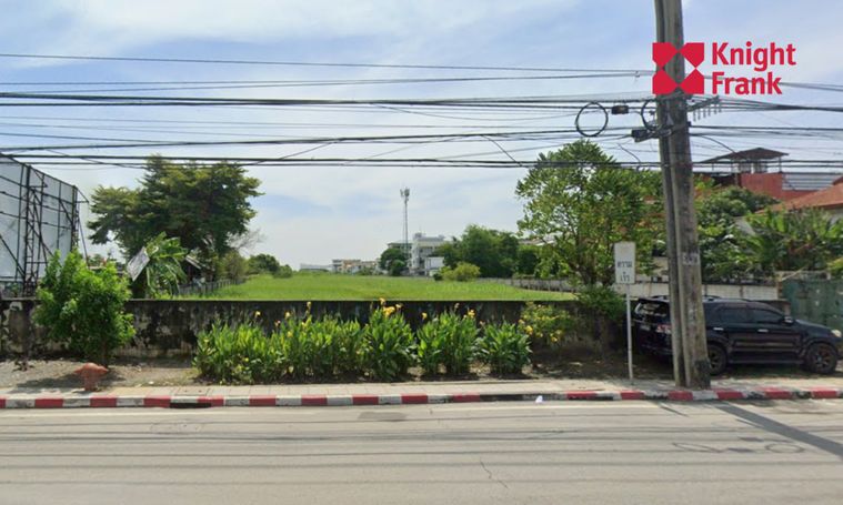 ขายที่ดิน 13 ไร่ ติดถนนลาดกระบัง ใกล้สนามบินสุวรรณภูมิ