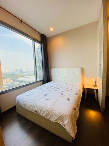 For rent Q Asoke MRT Petburi Line ID @757zwvfy
