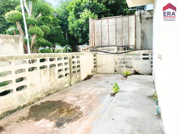 picture Commercial Building for Sale 2 Units Opposite Na Ja Shrine - 16/19