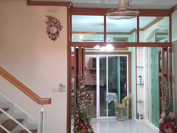 ขายทาวน์โฮม 3 ห้องนอน 208 ตร.ม. 25 ตร.ว. เออร์เบิน สาทร