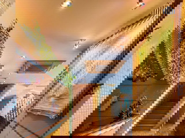 รูป ห้องใหญ่ชั้น 33  แต่งสวยหรูคุ้มค่า วิวแม่น้ำเจ้าพระยา ! ขายคอนโด สลิล ธารา พระราม 3 ขนาด 225.31 ตร.ม ใกล้ Terminal 21 พระราม 3 ด่วนมาก - รูปที่ 6/50