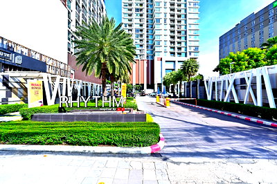 Condos for sale : 🏙️✨ 2-Bedroom Unit, Fully Furnished - Rhythm Ratchada-Huai Khwang near MRT Huai Khwang