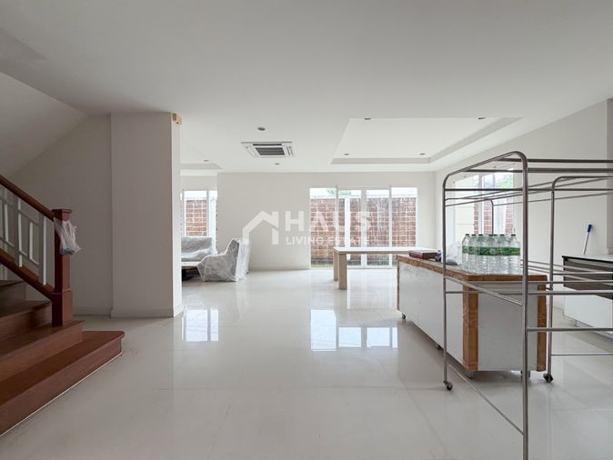 3-bed house for sale, 262 sqm, 99.9 sq wah, THE PALAZZO SATHORN