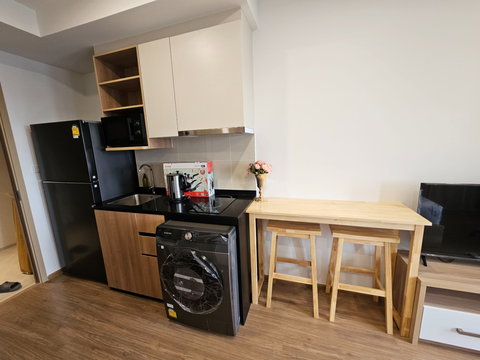 ห้องสวย ราคาพิเศษ รีบเลยค่ะ ให้เช่า คอนโด Livin เพชรเกษม เฟอร์นิเจอร์เครื่องใช้ไฟฟ้าครบพร้อมเข้าอยู่