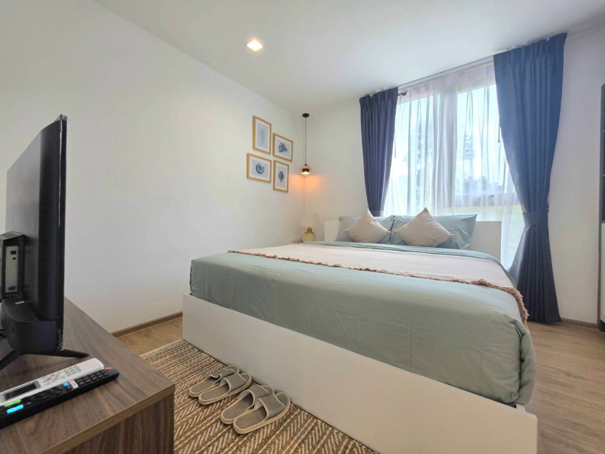 🏙️ Condo for Sale at The Base Central 🌟 Prime City Location | 47 sqm 🛋️ Fully Furnished | Foreign Freehold 💎 - image 3