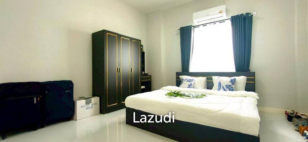 picture Modern 3-Bedroom Home in Chaiyapruek Pattaya - 15/24