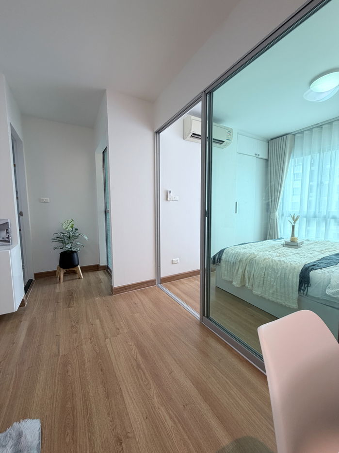 picture for sale 1.39 MB near Viphavadee road - 20/21