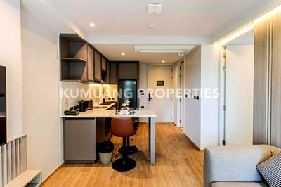 Condos for rent 700 Year Sports Arena Chiang Mai : Condo for rent 50 sq.m., 1 bedrooms, fully furnished and equipped close to Nimman