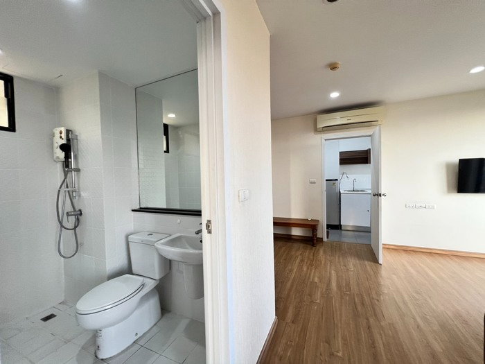 รูป 💖💖[เช่า พร้อมอยู่ ] Condo The Tree Interchange ติดห้างเกตเวย์บางซื่อ /2 ห้องนอน ราคา 17,000 บาท/สนใจสอบถามได้นะคะ Line ID = atfirm2010 💖💖 - รูปที่ 15/28