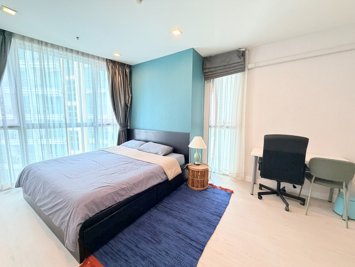 รูป ให้เช่า คอนโดใกล้ BTS พระโขนง : Skywalk Residences : 2 ห้องนอนพร้อมอยู่ เดินทางสะดวก ใกล้ทางด่วนและแหล่งไลฟ์สไตล์ - รูปที่ 3/6