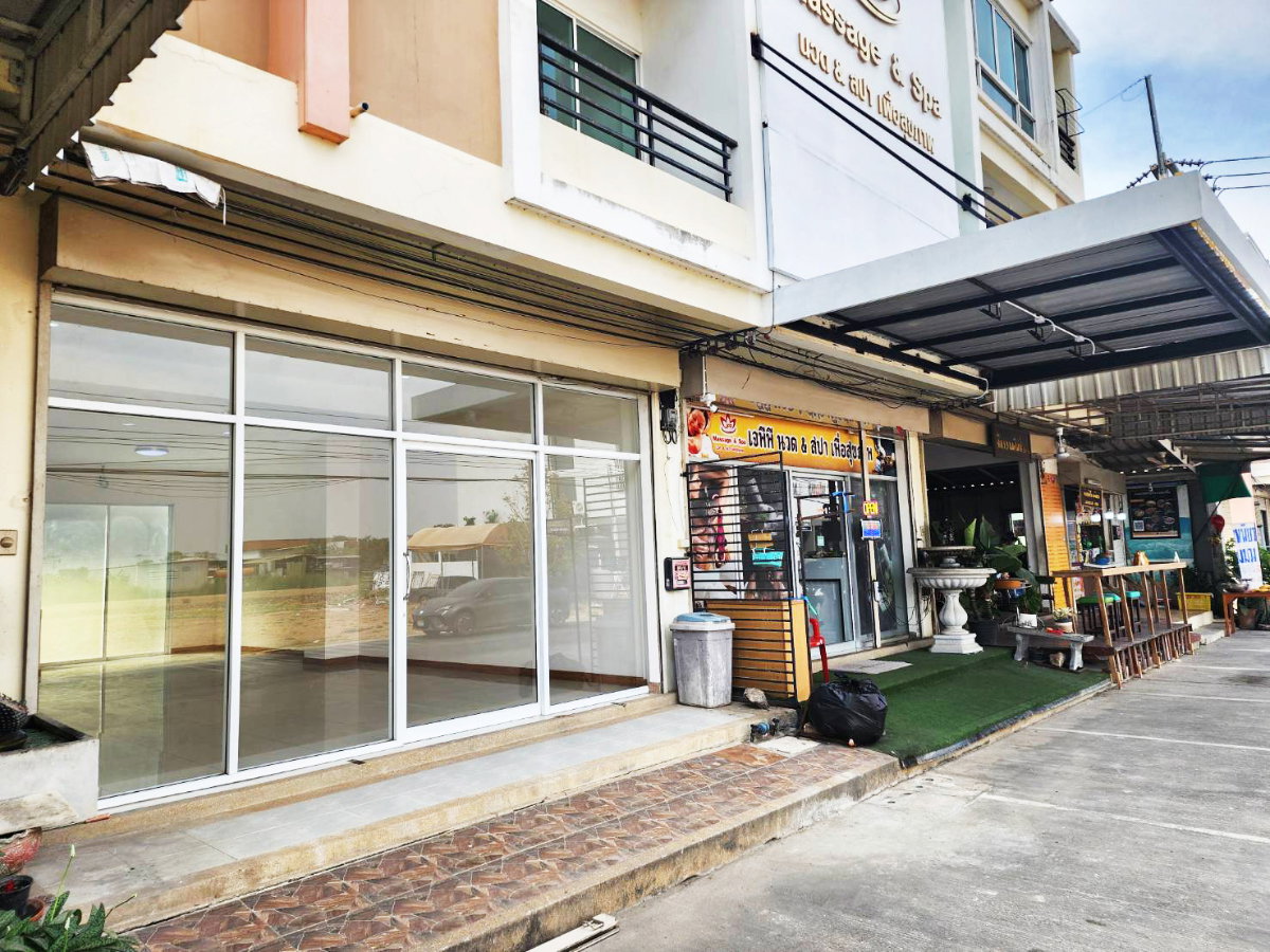 รูป ให้เช่า อาคารพาณิชย์ ติดถนน ใกล้ตลาดลาดสวาย  รังสิต ลำลูกกา คลอง 4 ปทุมธานี  หน้ากว้าง จอดรถสะดวก มีประตูกระจก พร้อมทำธุรกิจและพักอาศัย - รูปที่ 2/14